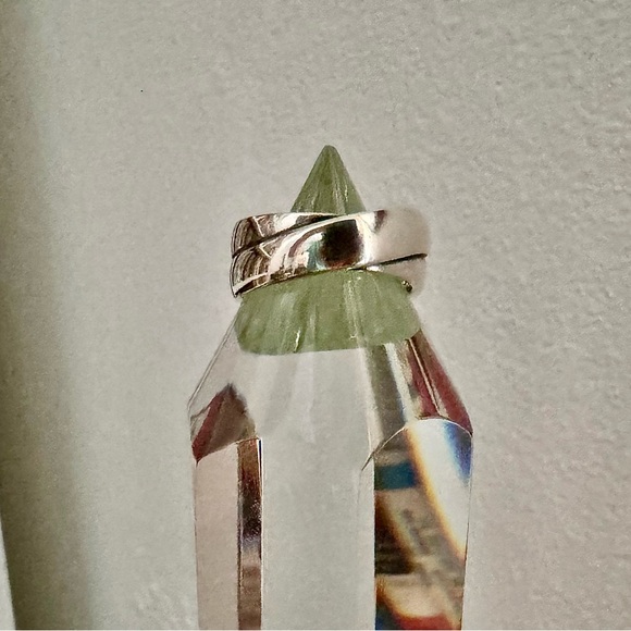 James Avery 925 Endless Love Double Band Crossover ring size 9 retired design - Picture 4 of 4
